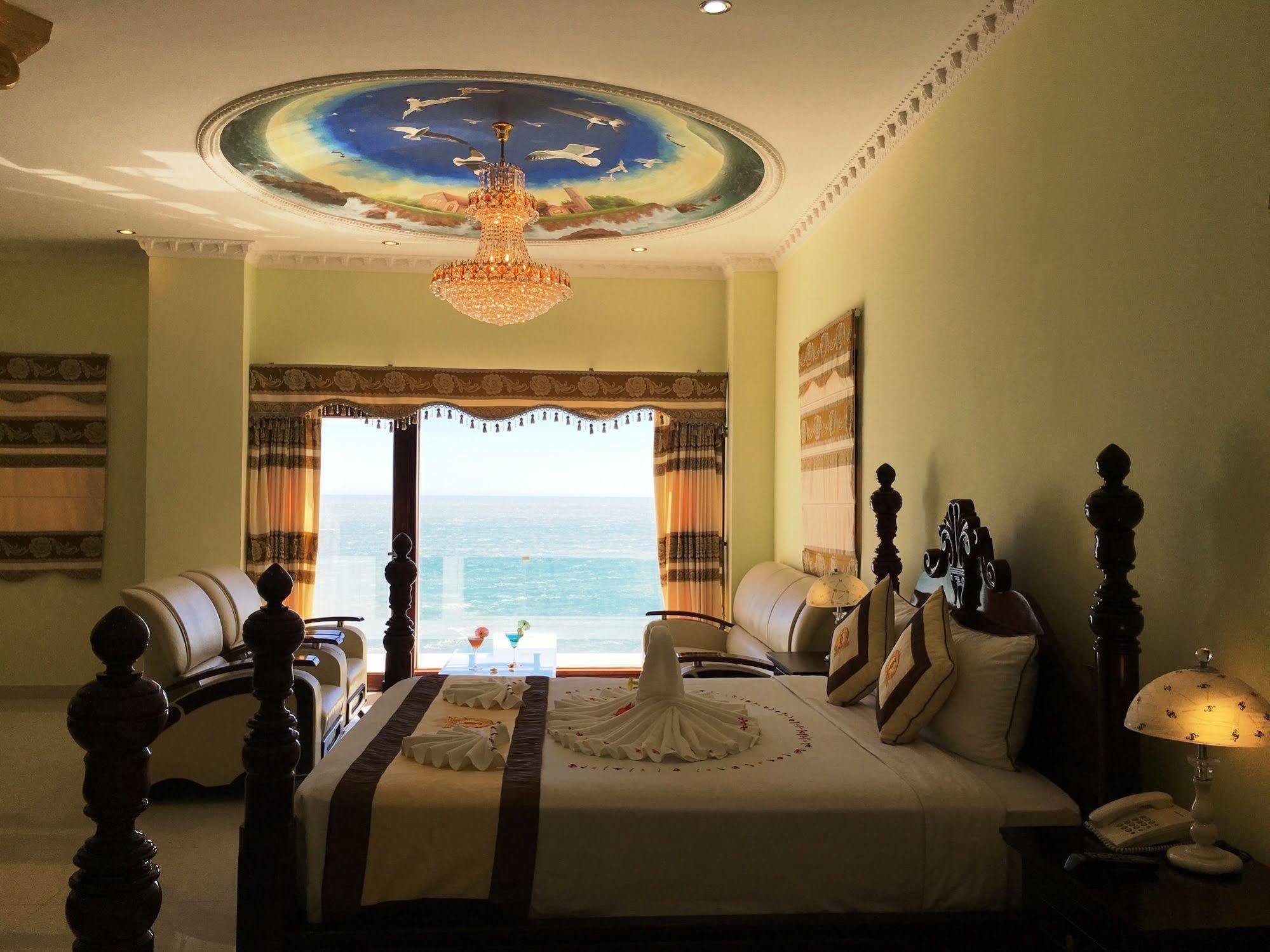 Ocean Front Hotel Phan Thiết Zewnętrze zdjęcie
