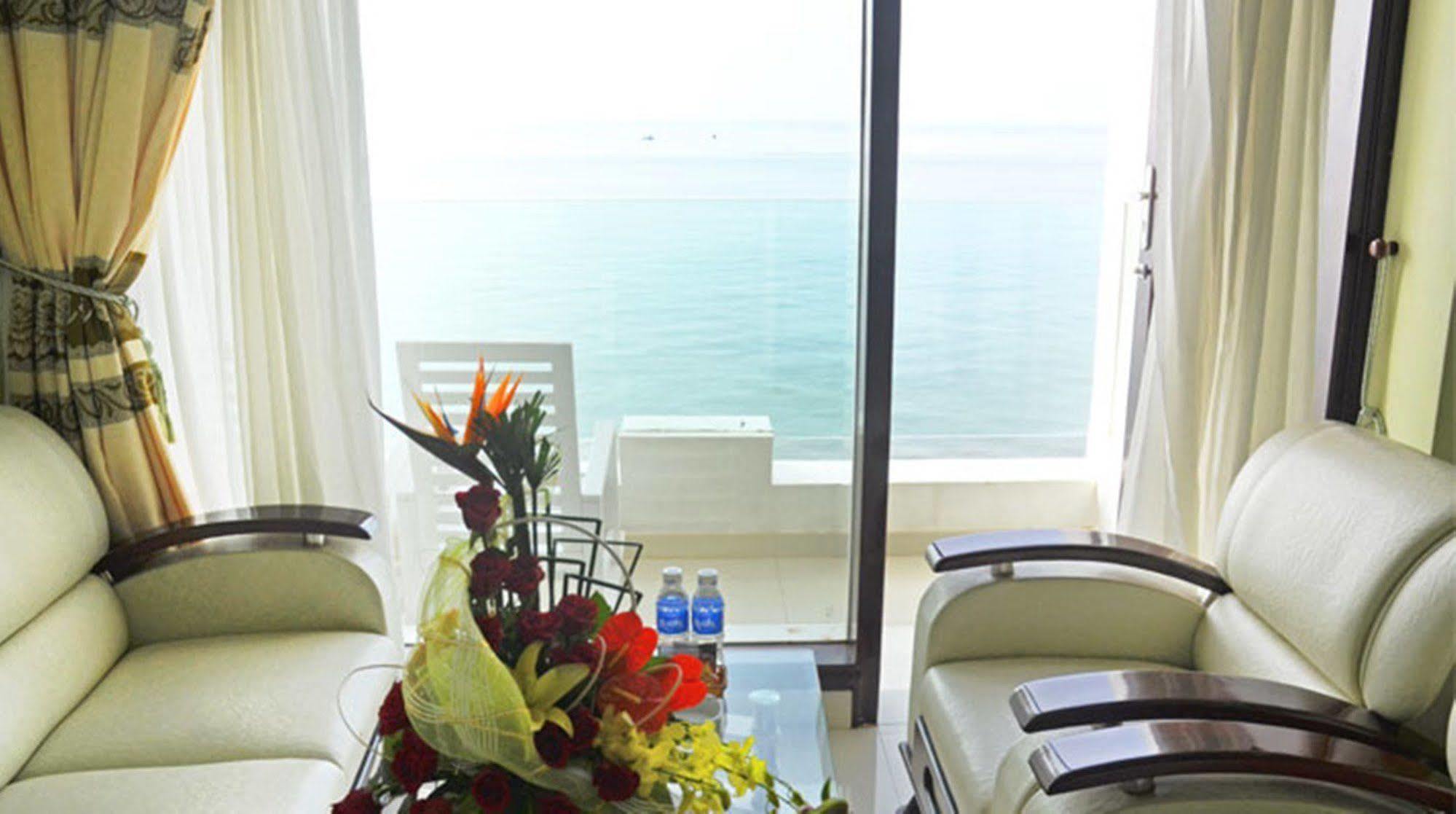 Ocean Front Hotel Phan Thiết Zewnętrze zdjęcie