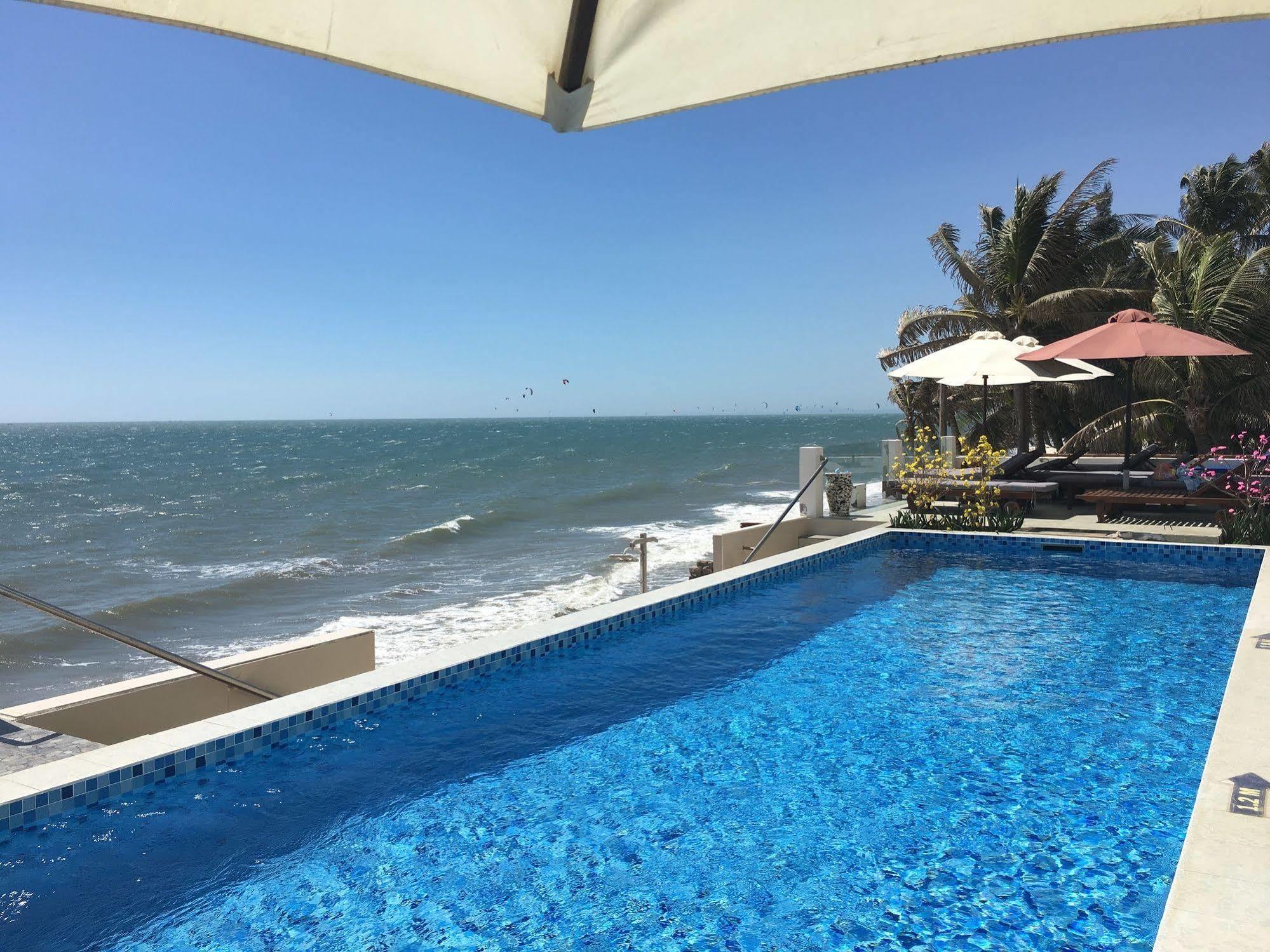 Ocean Front Hotel Phan Thiết Zewnętrze zdjęcie