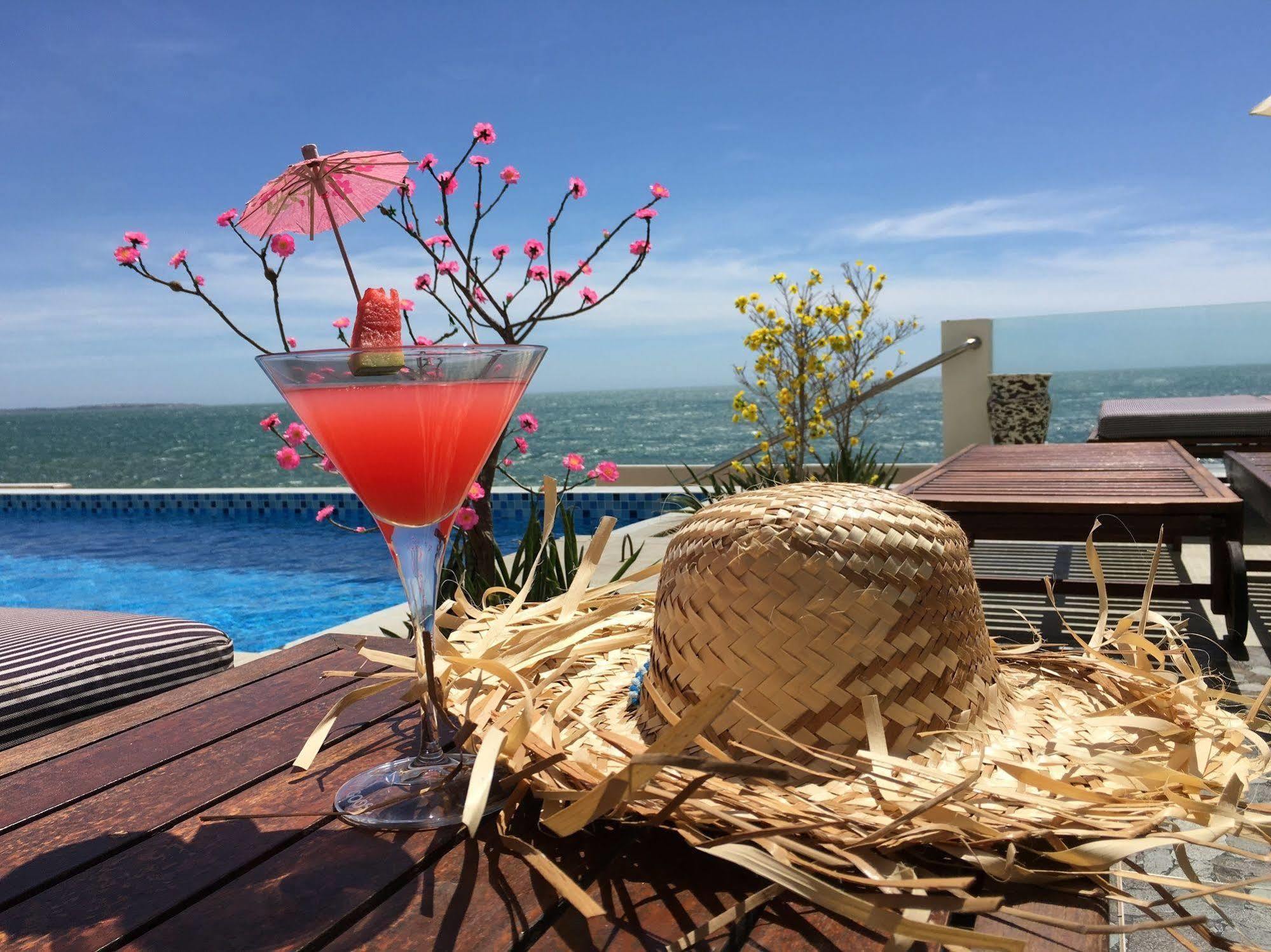 Ocean Front Hotel Phan Thiết Zewnętrze zdjęcie