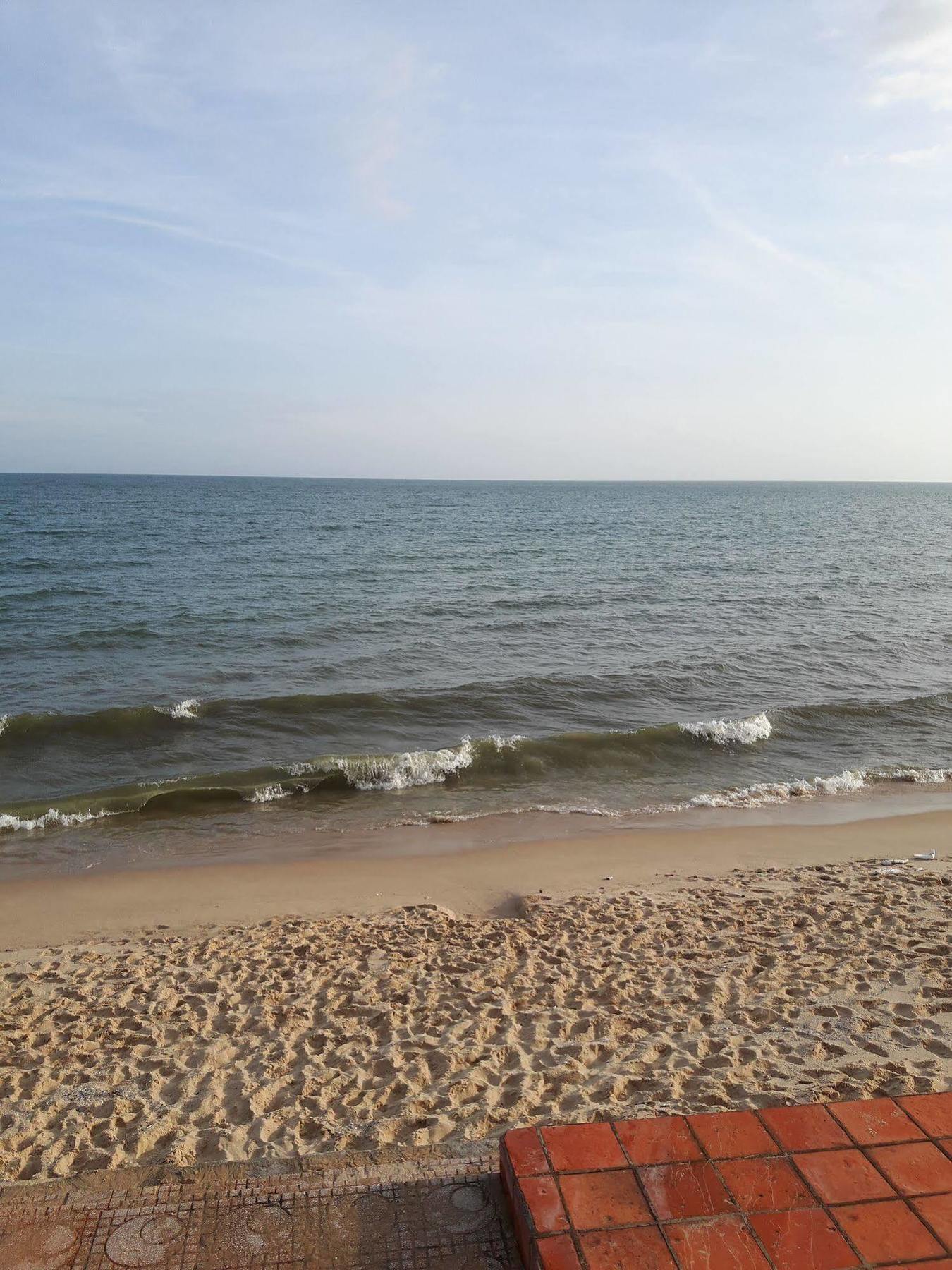 Ocean Front Hotel Phan Thiết Zewnętrze zdjęcie